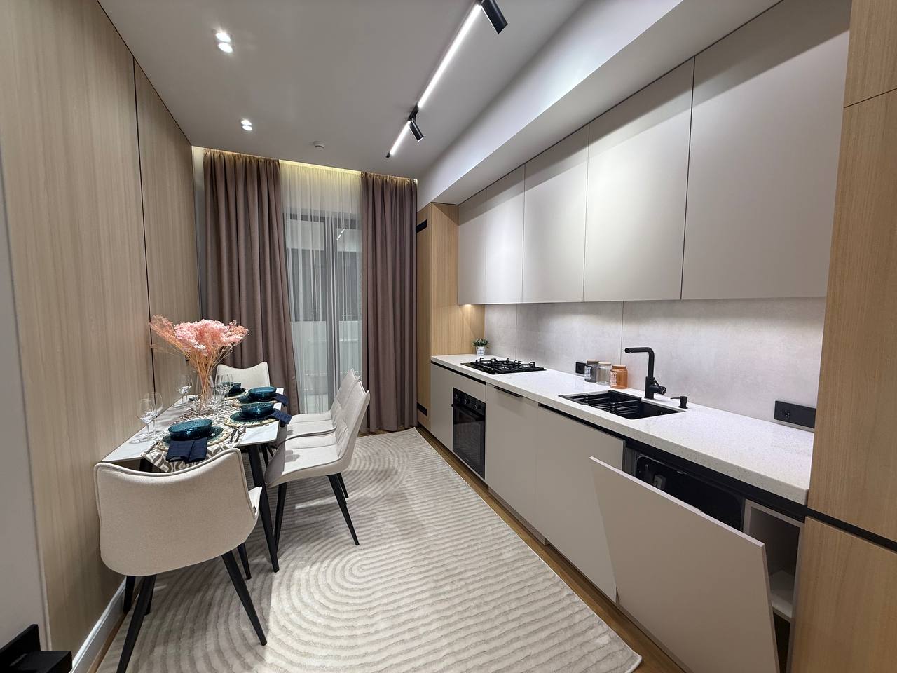 3-комнатная квартира в ЖК O‘z Makon, Мирабадский район — купить квартиру в Ташкенте с панорамным видом