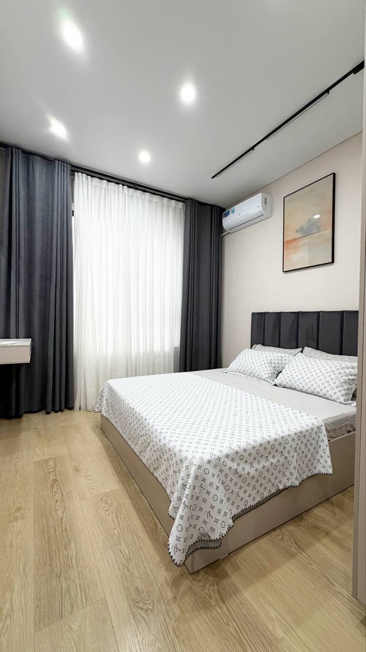 Apartment in Oz Makon by Golden House