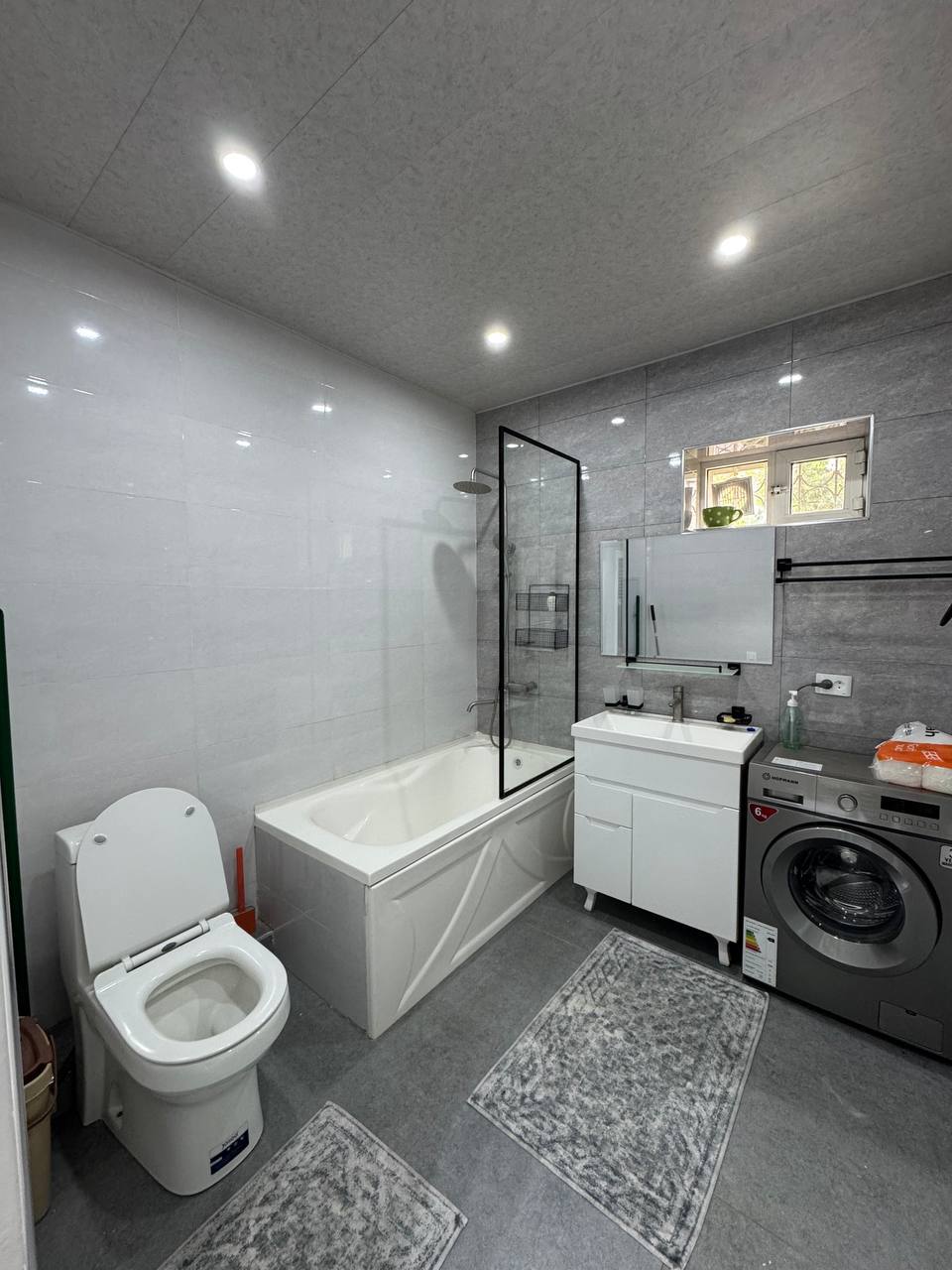 Ikkilamchi bozorda kvartira sotiladi: Elbek, Perevushka