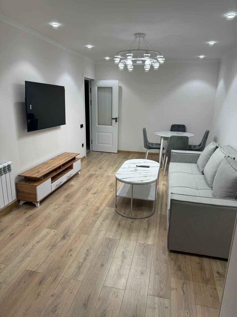 77 series, 2-room apartment converted to 3 rooms, Gospitalniy