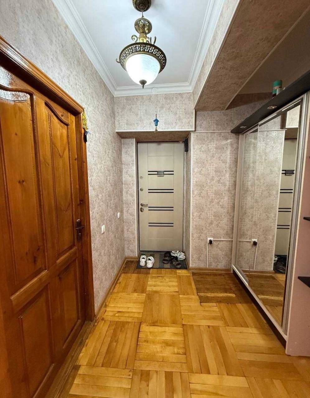 3х комнатная на Ц6