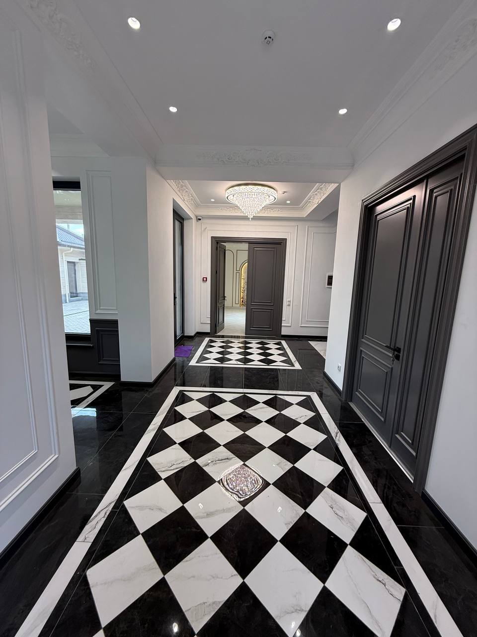 Standalone commercial building for sale