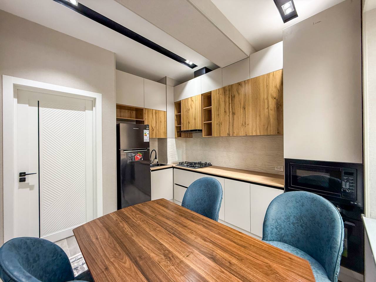 Apartment in a new building, Poitakht Residential Complex