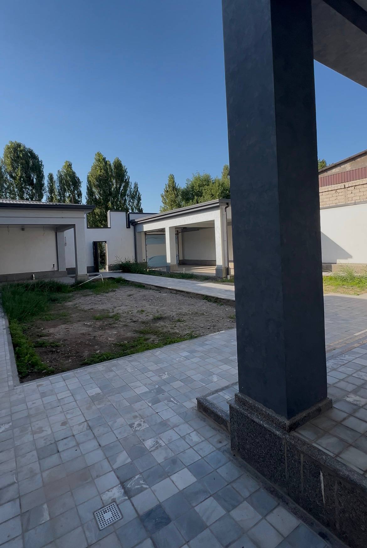 Современный коттедж в Мирзо-Улугбекском районе, Алишеробод