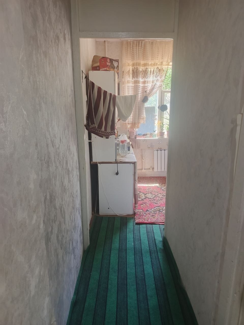 В г. Чирчике продается 1 комнатная квартира