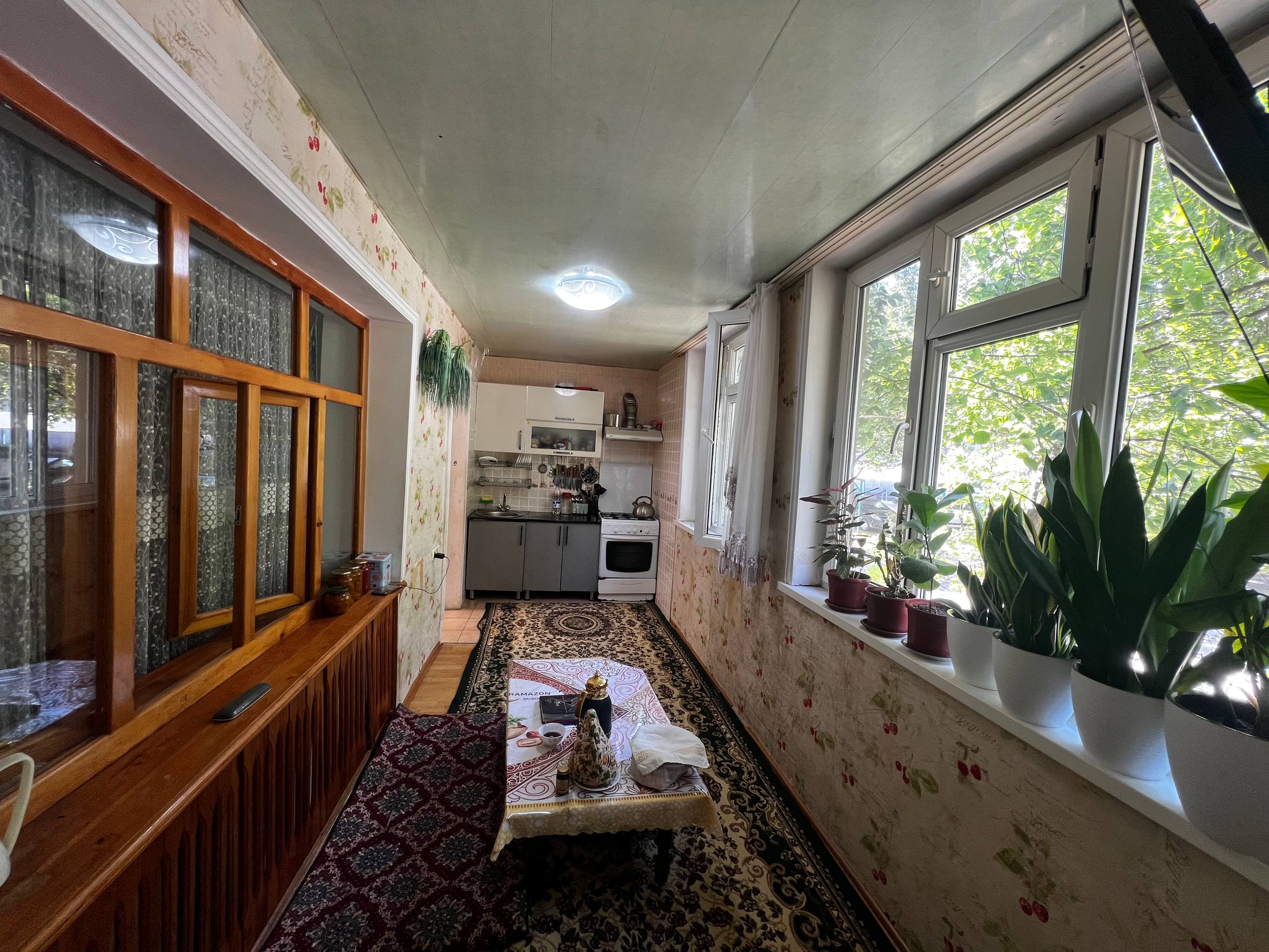 4-комнатная квартира 95 м² в Ташкенте — 77 серия, 1 этаж, собственный огород