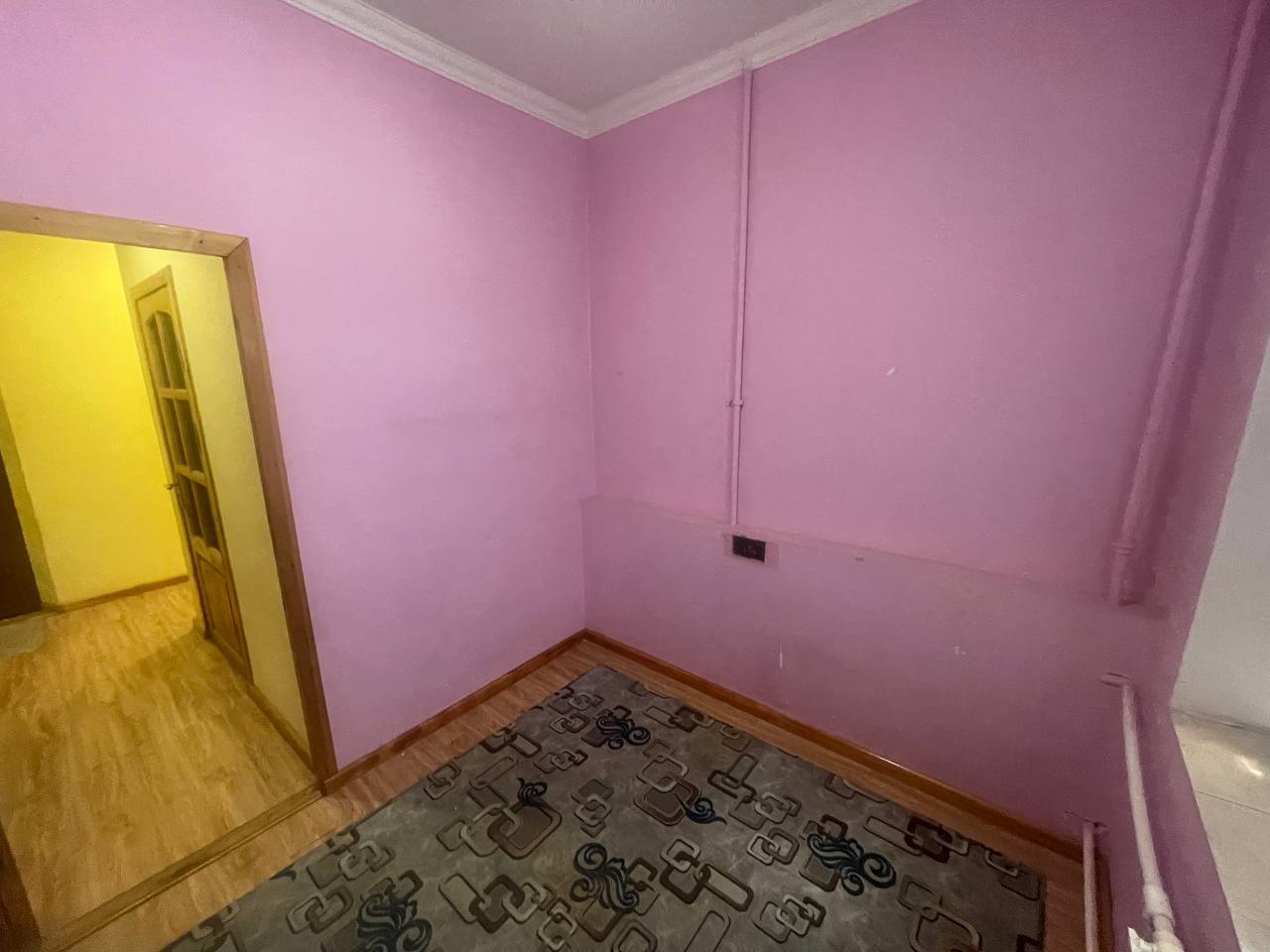 Продаётся квартира в массиве Каракамыш 2/1