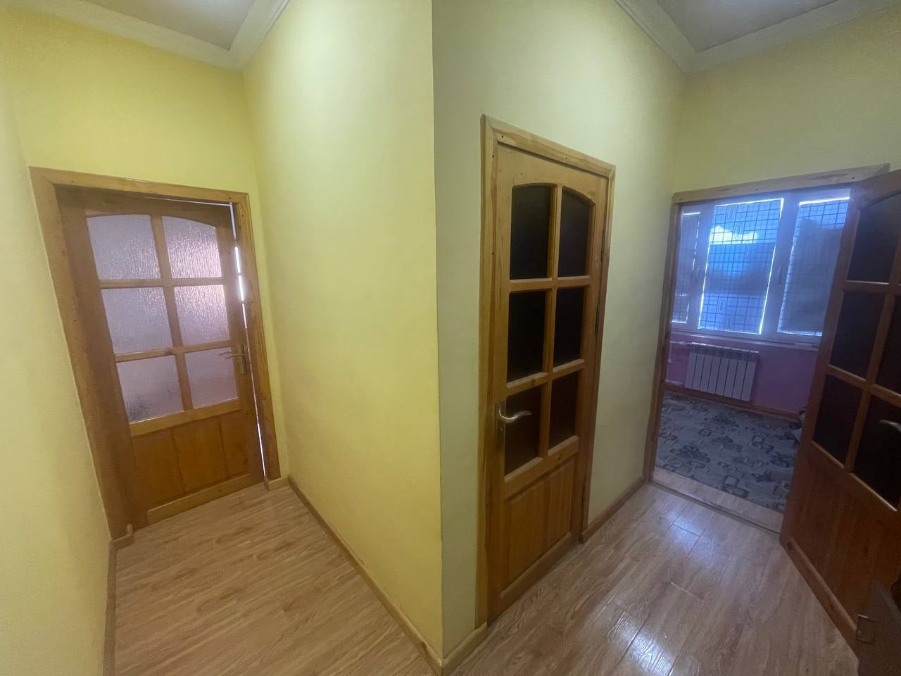 Продаётся квартира в массиве Каракамыш 2/1