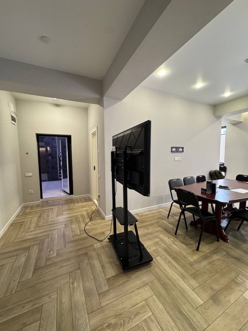 Аренда офиса в Мирзо-Улугбекском районе, 70 м² — Буз базар, фотография 2