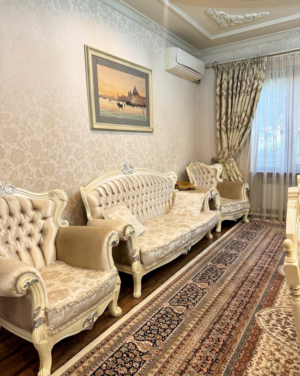 ## Просторный дом 450 м² в махалле Никитина — Мирзо\-Улугбекский район