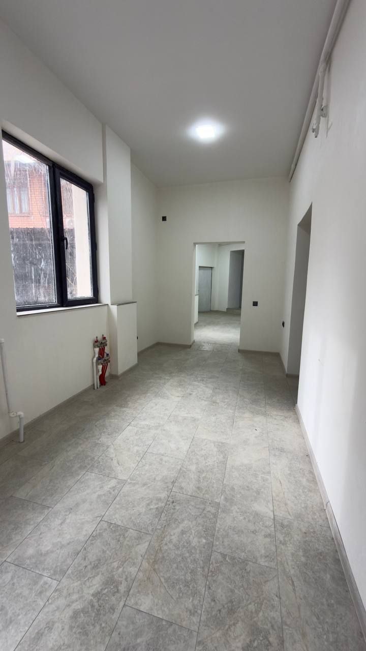 Commercial real estate — Shaykhantokhur district