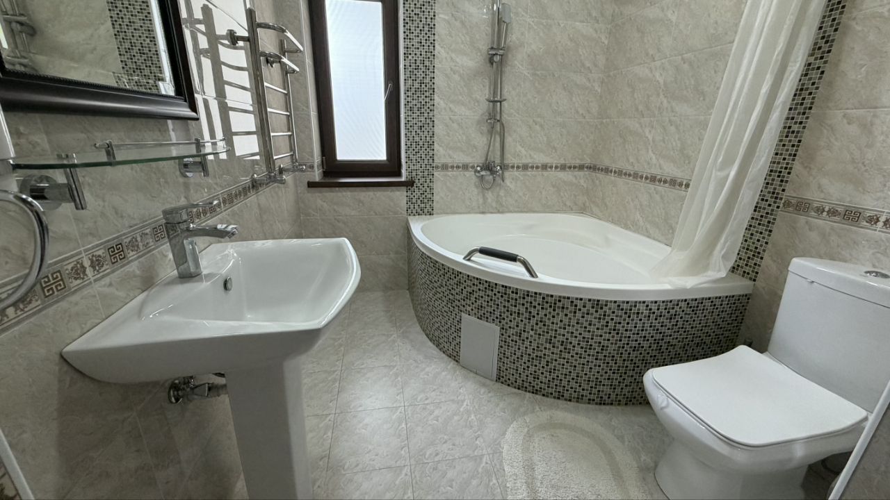 Евродом в центре Луначарского