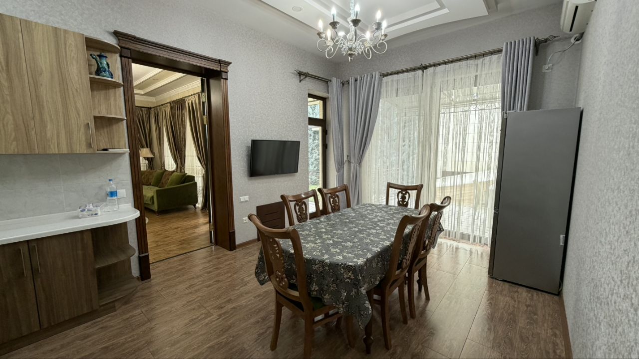 Евродом в центре Луначарского