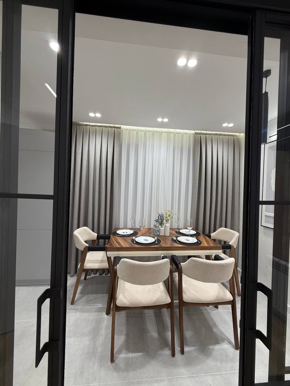 ПРОДАЁТСЯ КВАРТИРА С АВТОРСКИМ РЕМОНТОМ