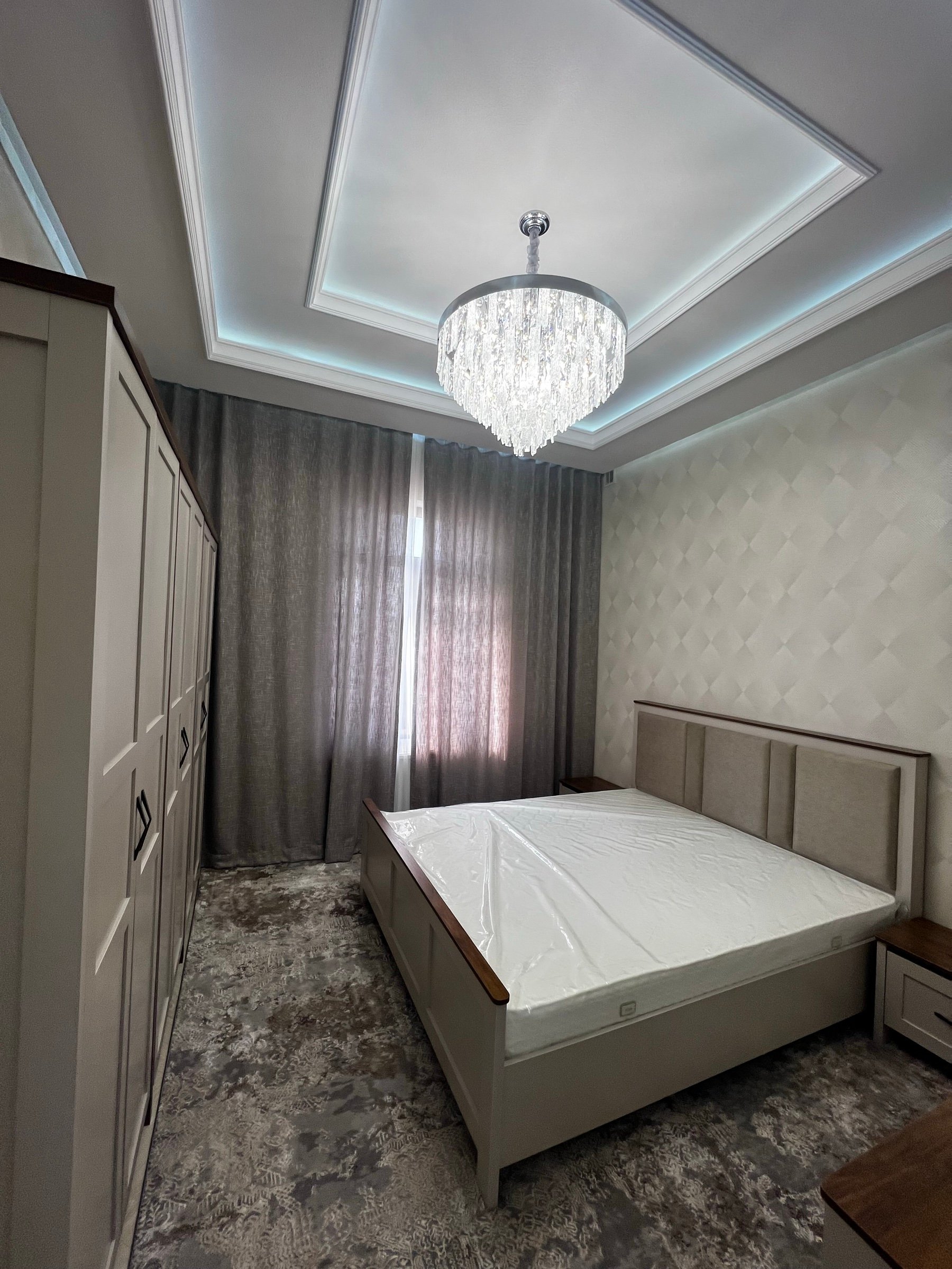 Премиальный особняк 500 м² с бассейном на Луначарского