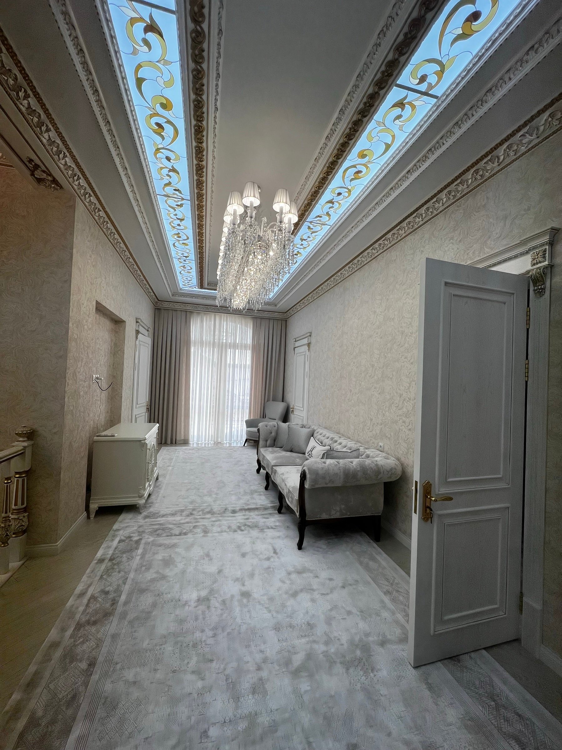 Премиальный особняк 500 м² с бассейном на Луначарского